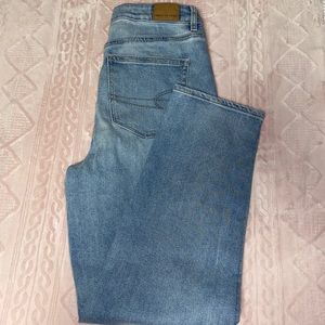 American eagle mom jeans